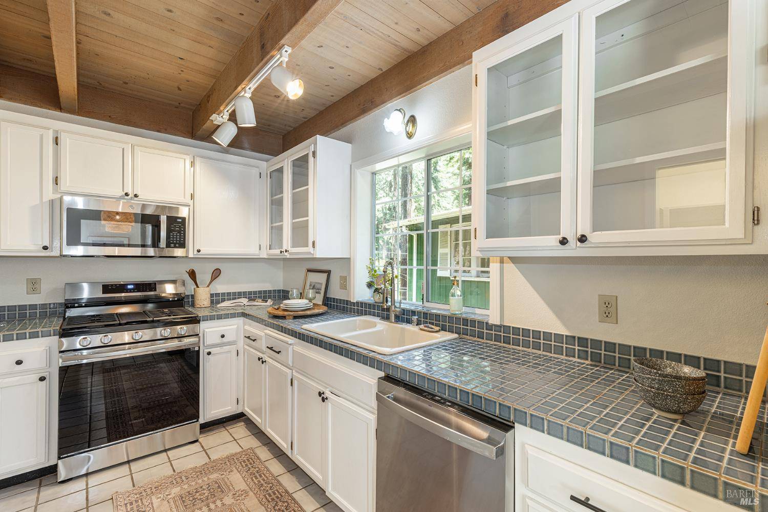 Guerneville, CA 95446,19369 Hidden Valley RD