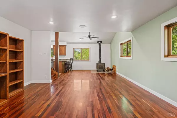 Potter Valley, CA 95469,18210 Old Ukiah Pine RD