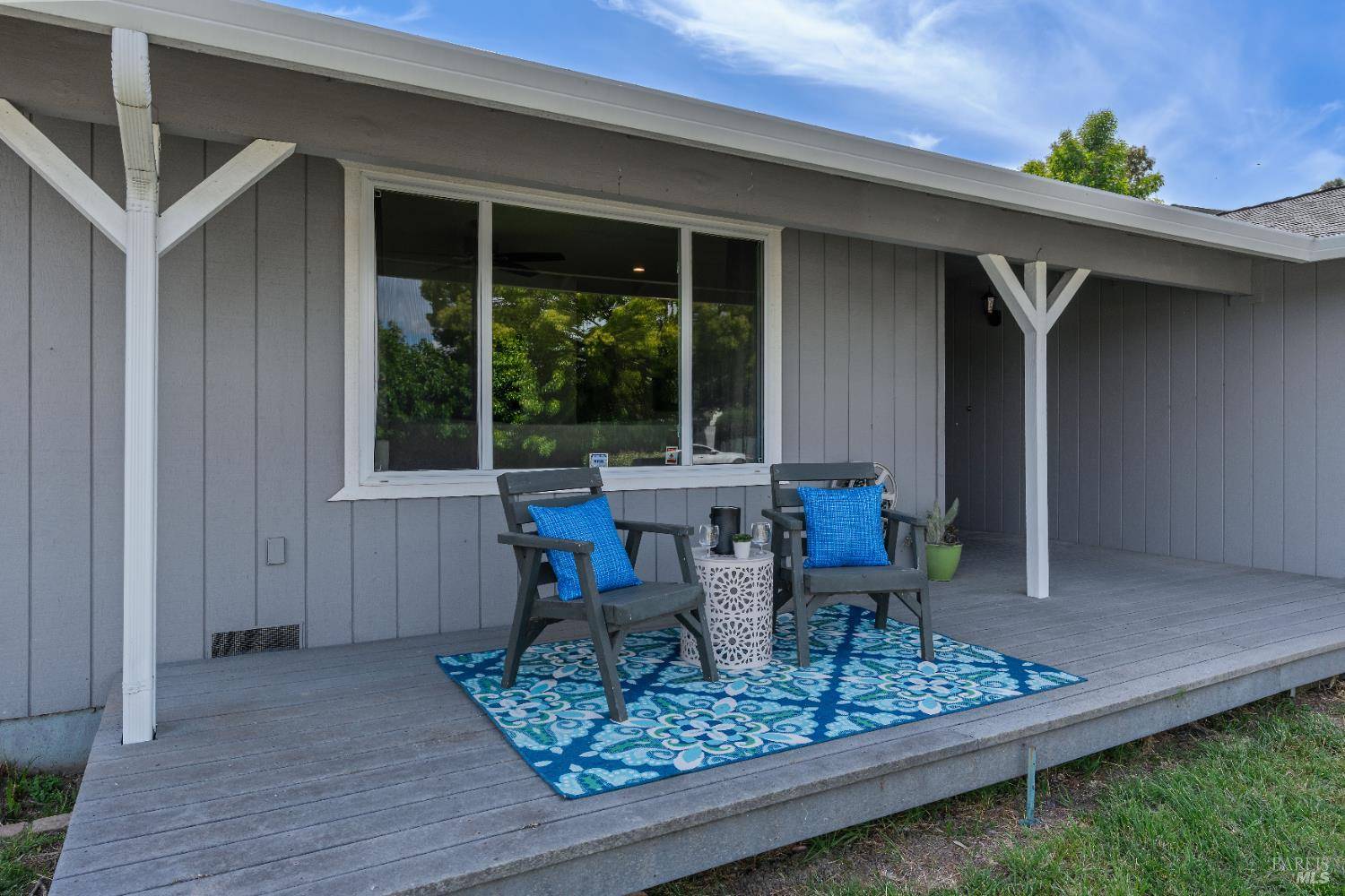 Suisun City, CA 94585,733 Whispering Bay LN