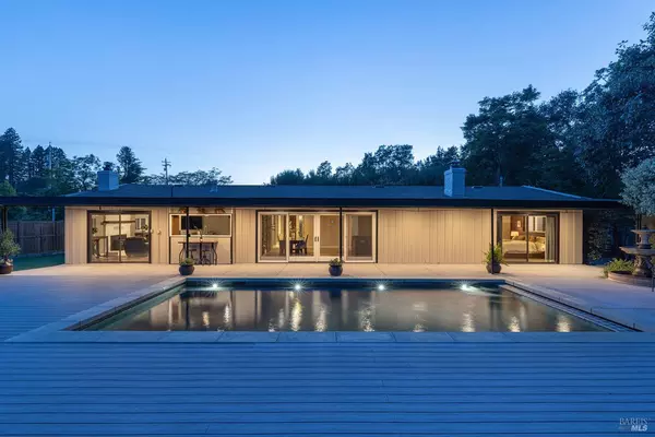 10505 Cherry Ridge RD, Sebastopol, CA 95472
