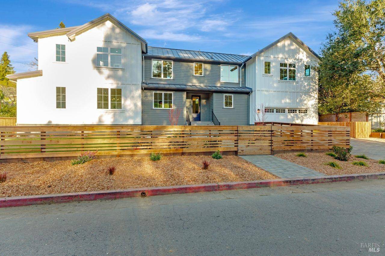 Kentfield, CA 94904,22 Cedar AVE