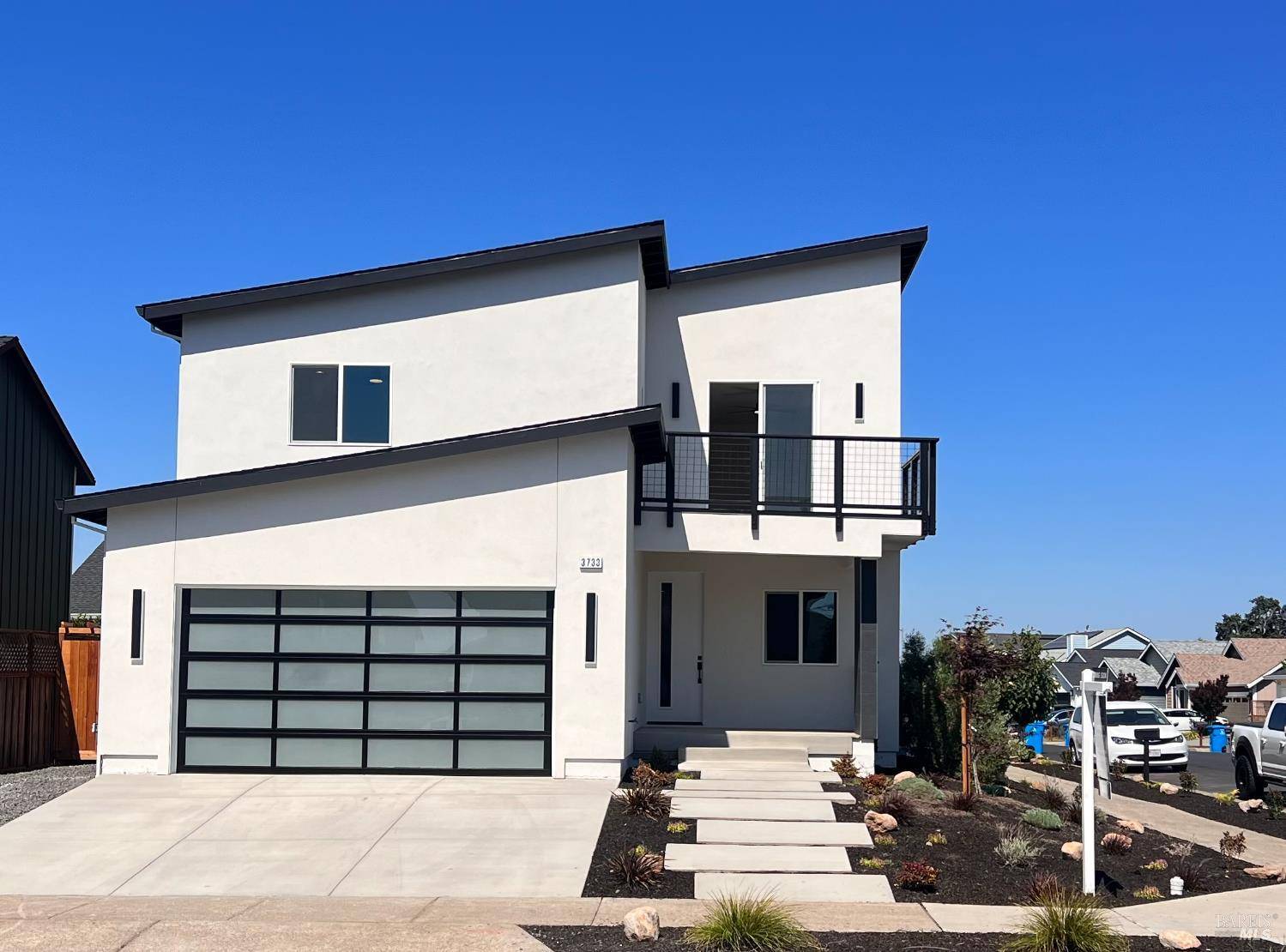 3733 Mocha LN, Santa Rosa, CA 95403