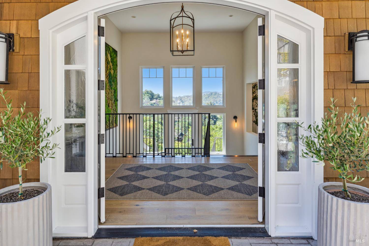 San Rafael, CA 94901,6 Live Oak WAY