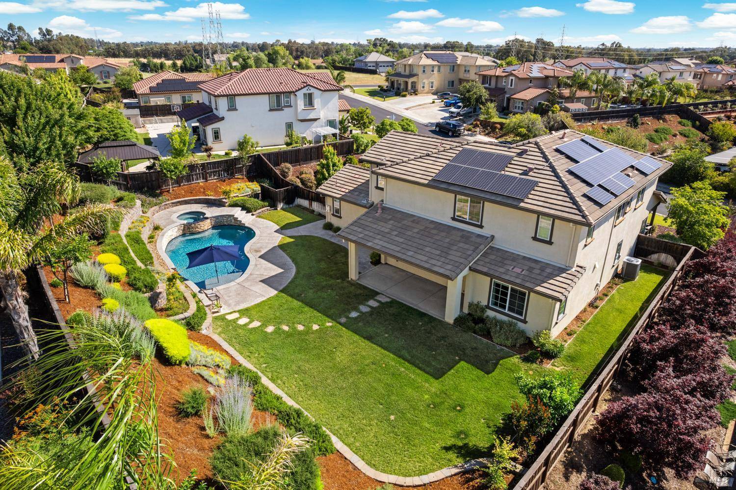 4012 Jade Crest Hill WAY, Vacaville, CA 95688