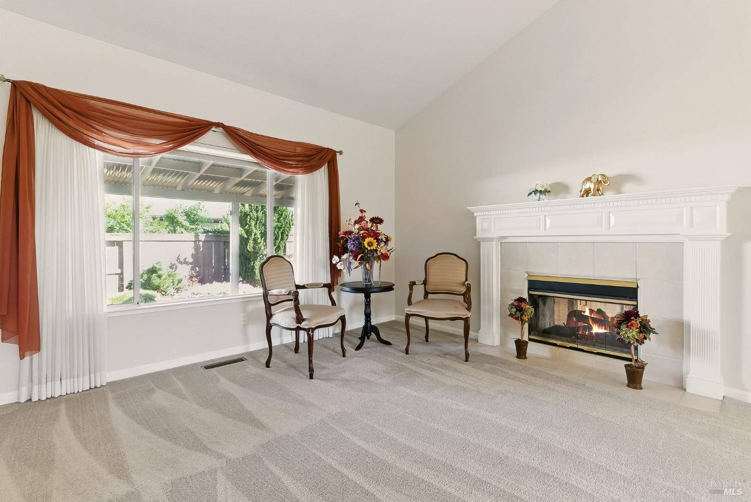 Windsor, CA 95492,1055 Elsbree LN