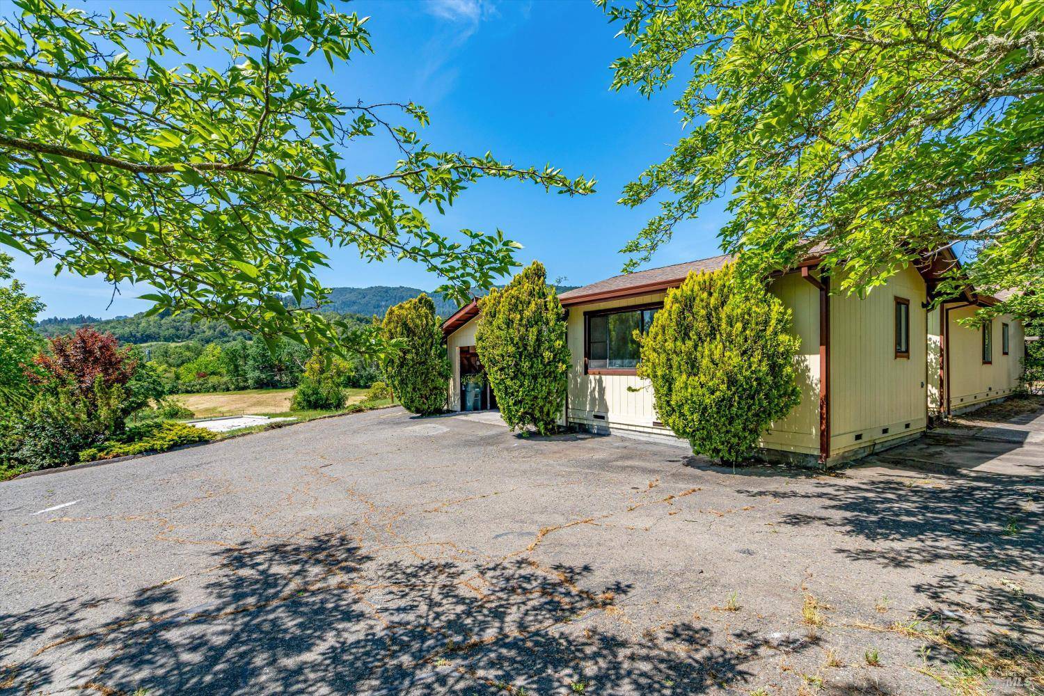 Glen Ellen, CA 95442,14154 Meadow LN