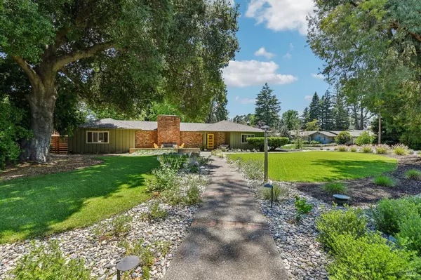 Vacaville, CA 95688,349 Buck AVE