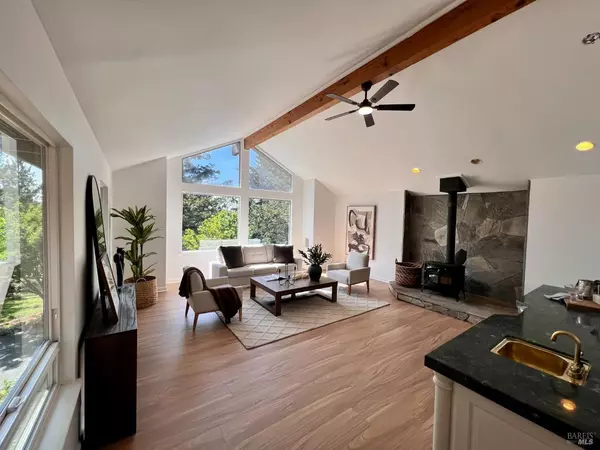 Santa Rosa, CA 95404,4383 Parker Hill RD