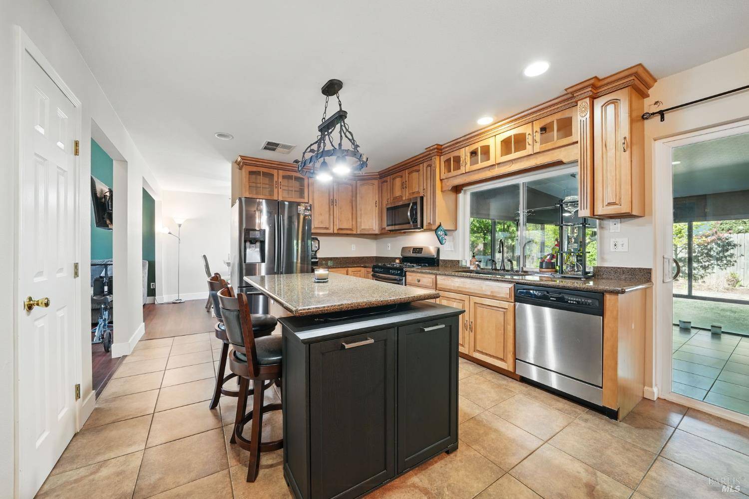 Suisun City, CA 94585,819 Bluejay DR