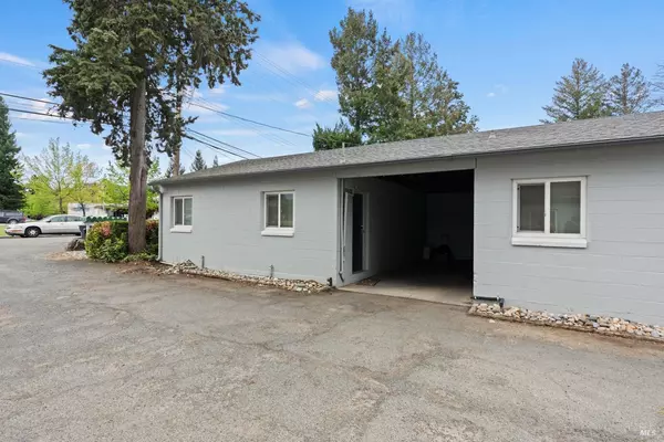 Ukiah, CA 95482,560 Talmage RD #570