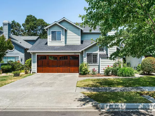 950 Cayetano DR, Napa, CA 94559