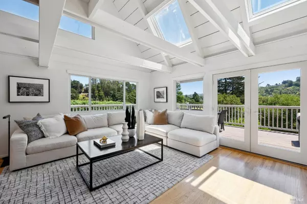Mill Valley, CA 94941,523 W Fairview AVE