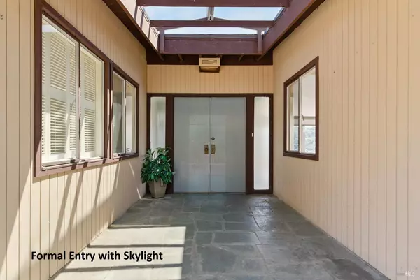 San Anselmo, CA 94960,175 Ridge RD