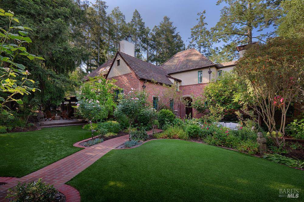 3850 Montecito AVE, Santa Rosa, CA 95404