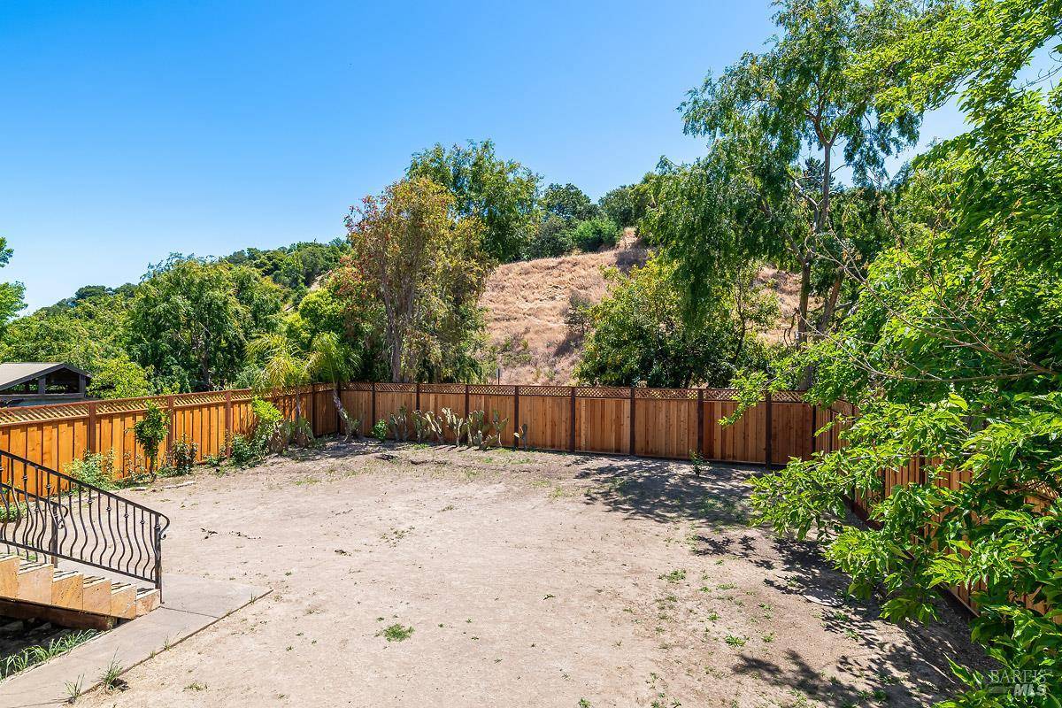 San Rafael, CA 94903,310 Adrian WAY