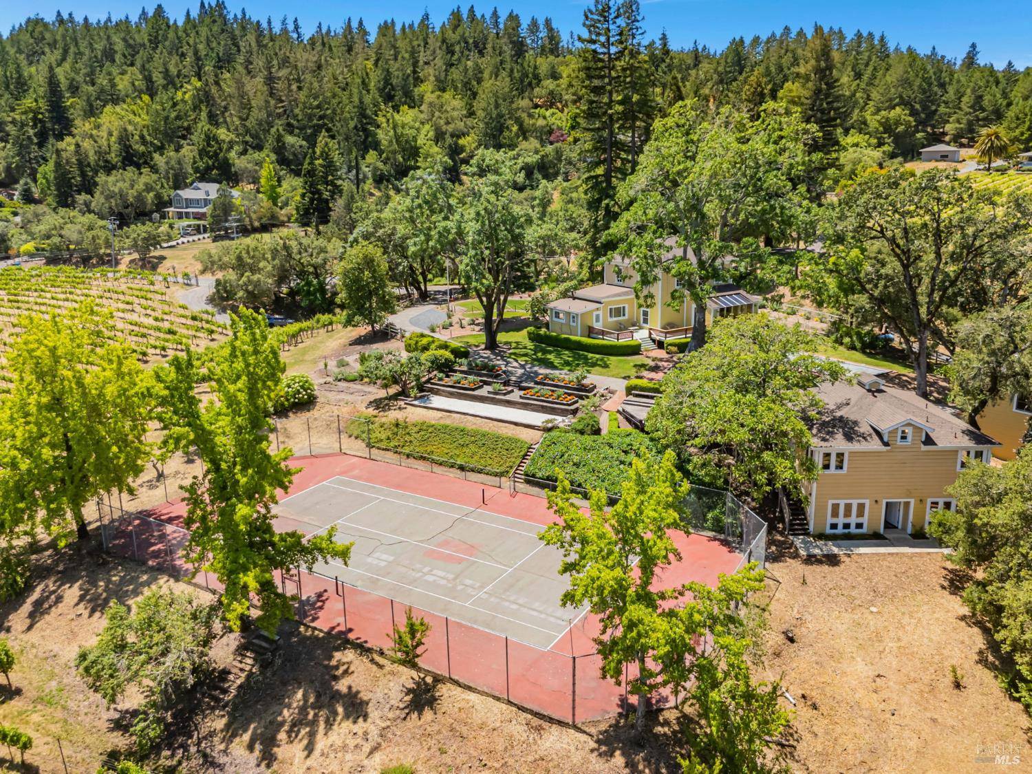 Healdsburg, CA 95448,1950 W. Dry Creek RD
