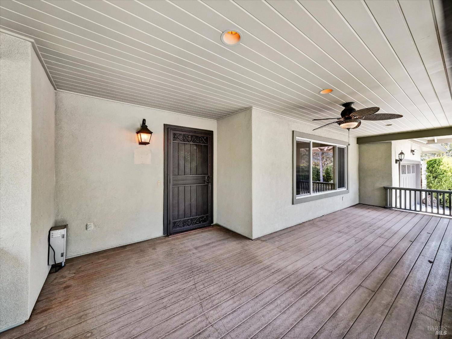 Sonoma, CA 95476,566 Este Madera DR
