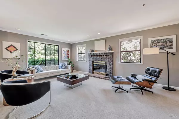 100 Brown DR, Novato, CA 94947
