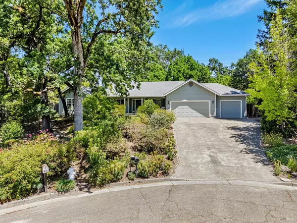 313 Conor CT, Forestville, CA 95436