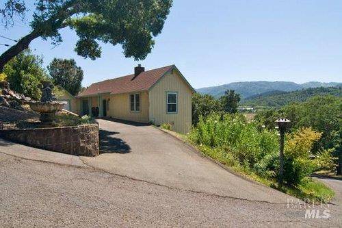 St. Helena, CA 94574,2220 Silverado TRL N