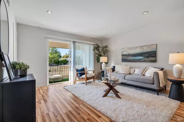 Santa Rosa, CA 95401,300 Stony Point RD 138