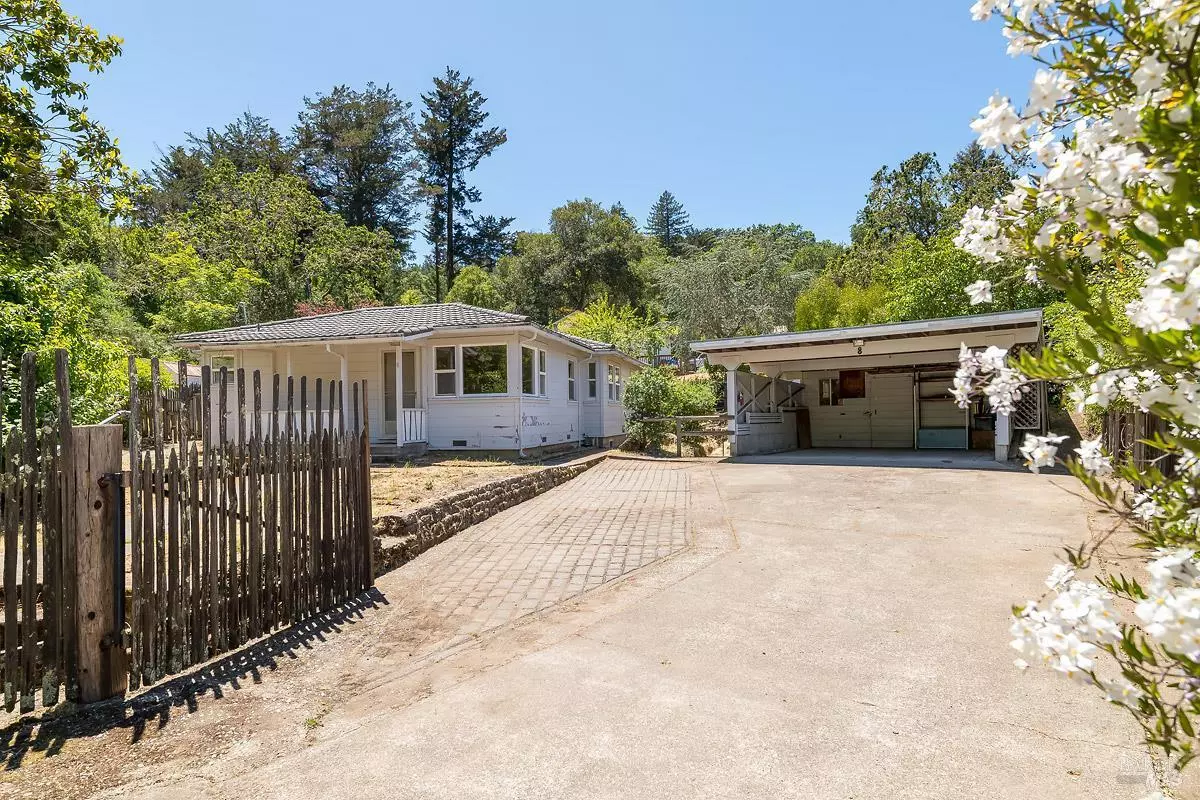 Woodacre, CA 94973,8 Crescent CT