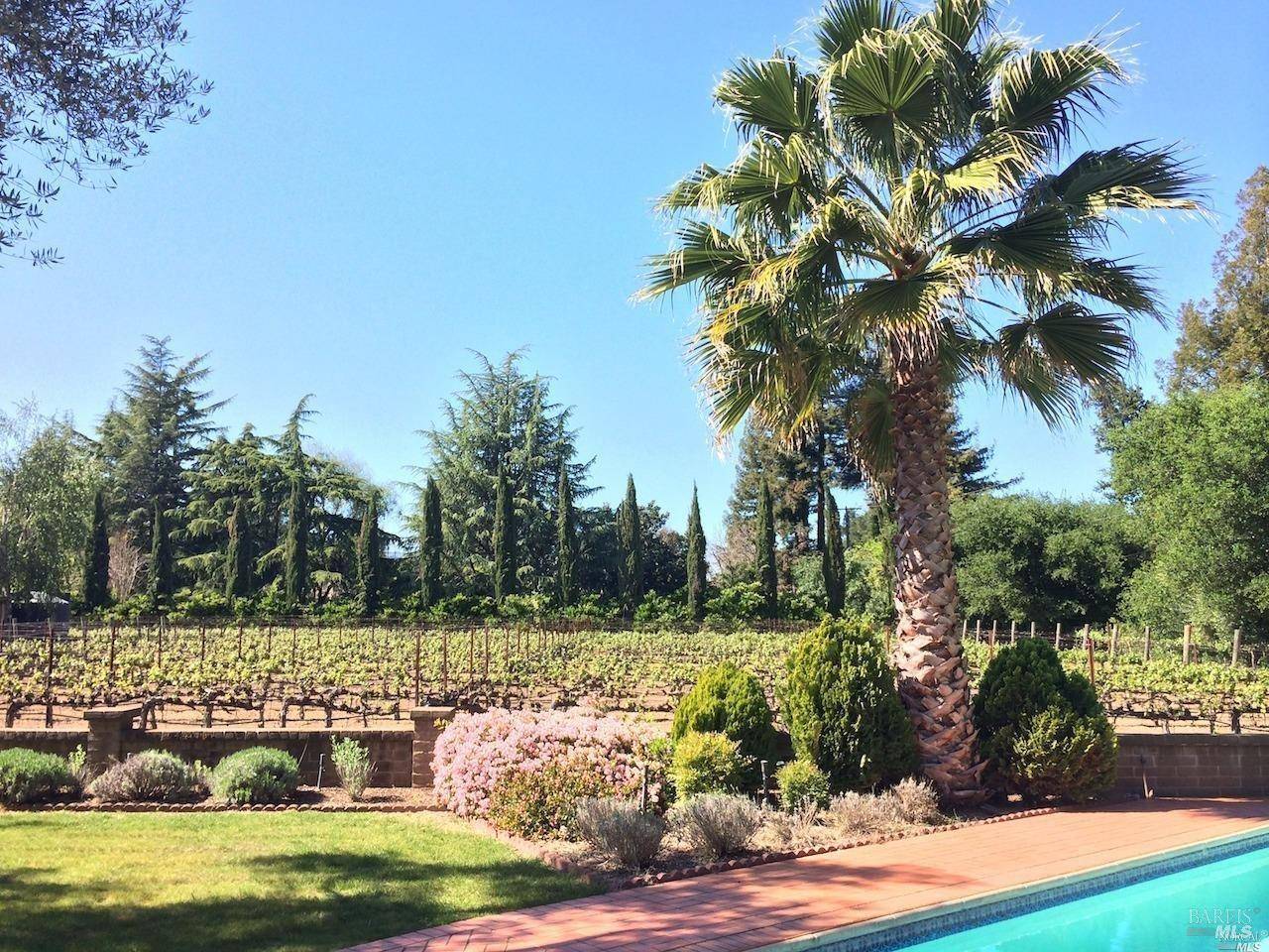1800 Cabernet LN, St. Helena, CA 94574