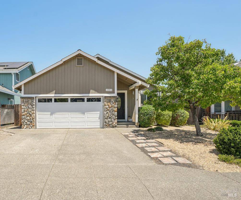 10940 Rio Ruso DR, Windsor, CA 95492