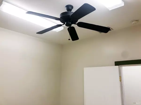 Oakland, CA 94601,5230 E 12th ST