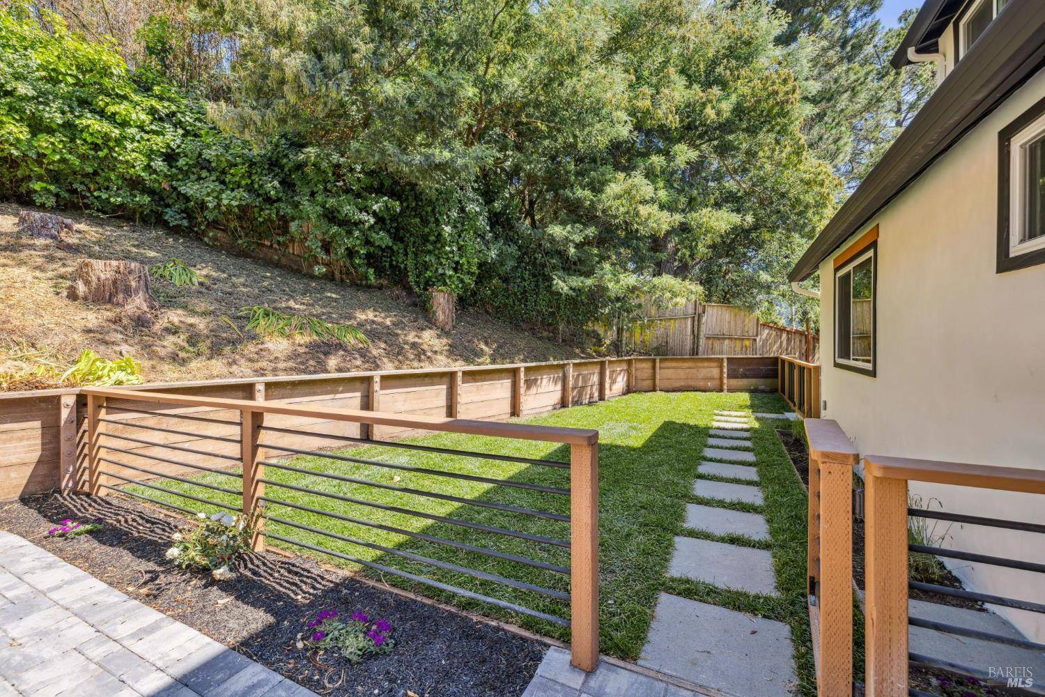 Mill Valley, CA 94941,532 Pine Crest RD