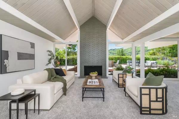 San Rafael, CA 94903,29 Mount Foraker DR