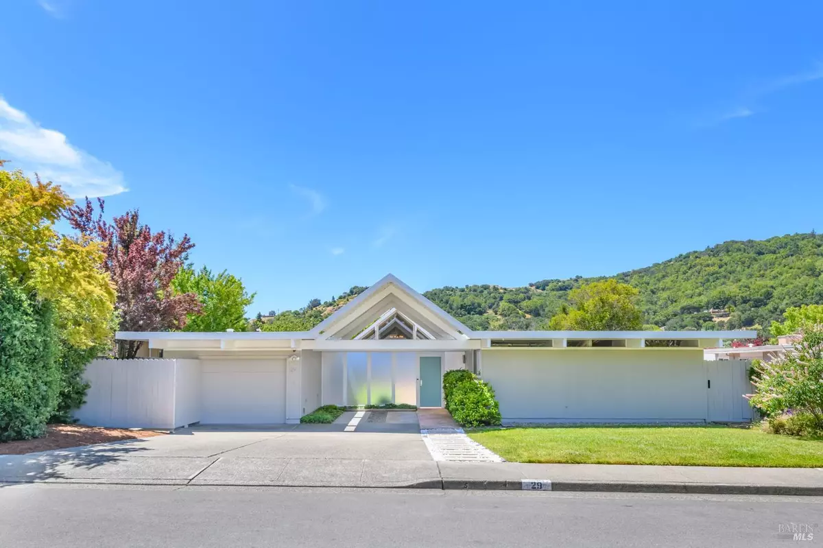 San Rafael, CA 94903,29 Mount Foraker DR