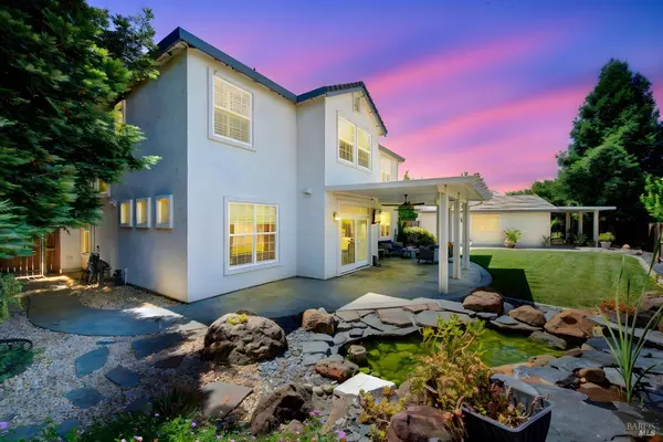 325 Stoneridge CIR, Vacaville, CA 95687