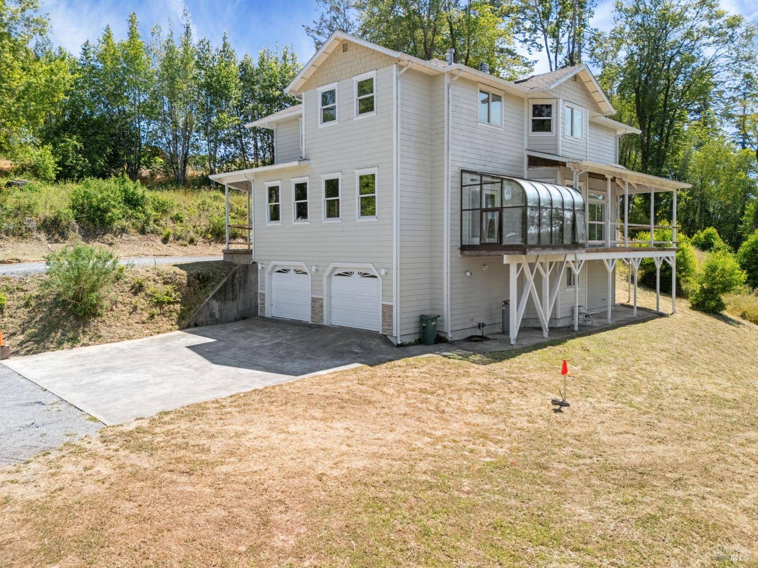 Sebastopol, CA 95472,10800 Falstaff RD