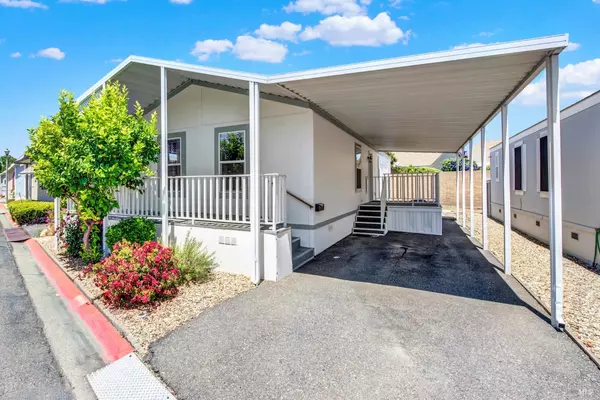 47 Lemon Tree CIR, Vacaville, CA 94587