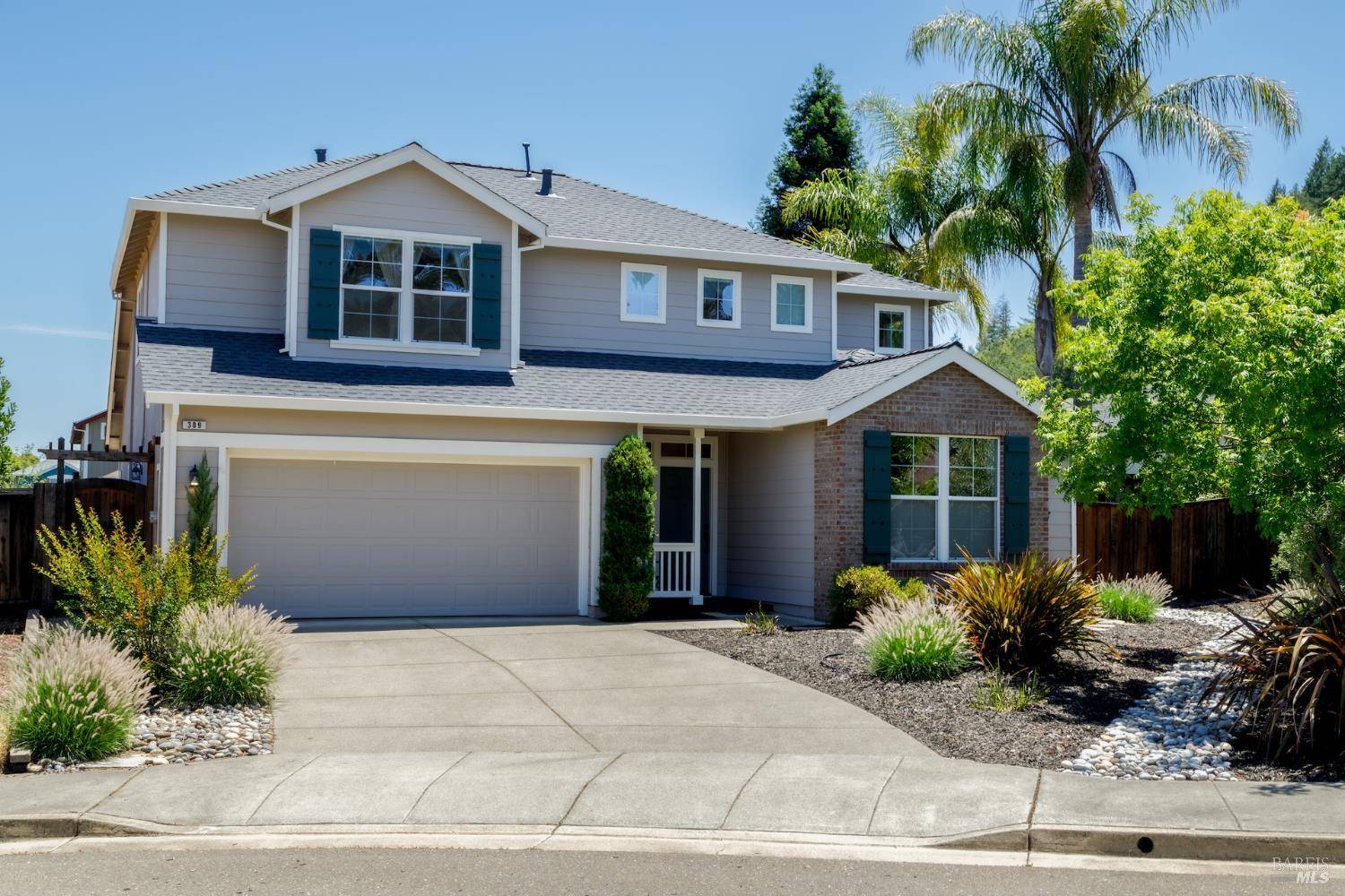 309 Cottage CT, Cloverdale, CA 95425