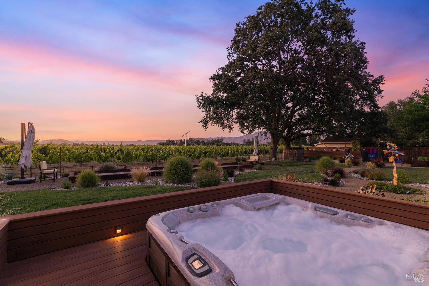 Napa, CA 94558,1294 Carrell LN