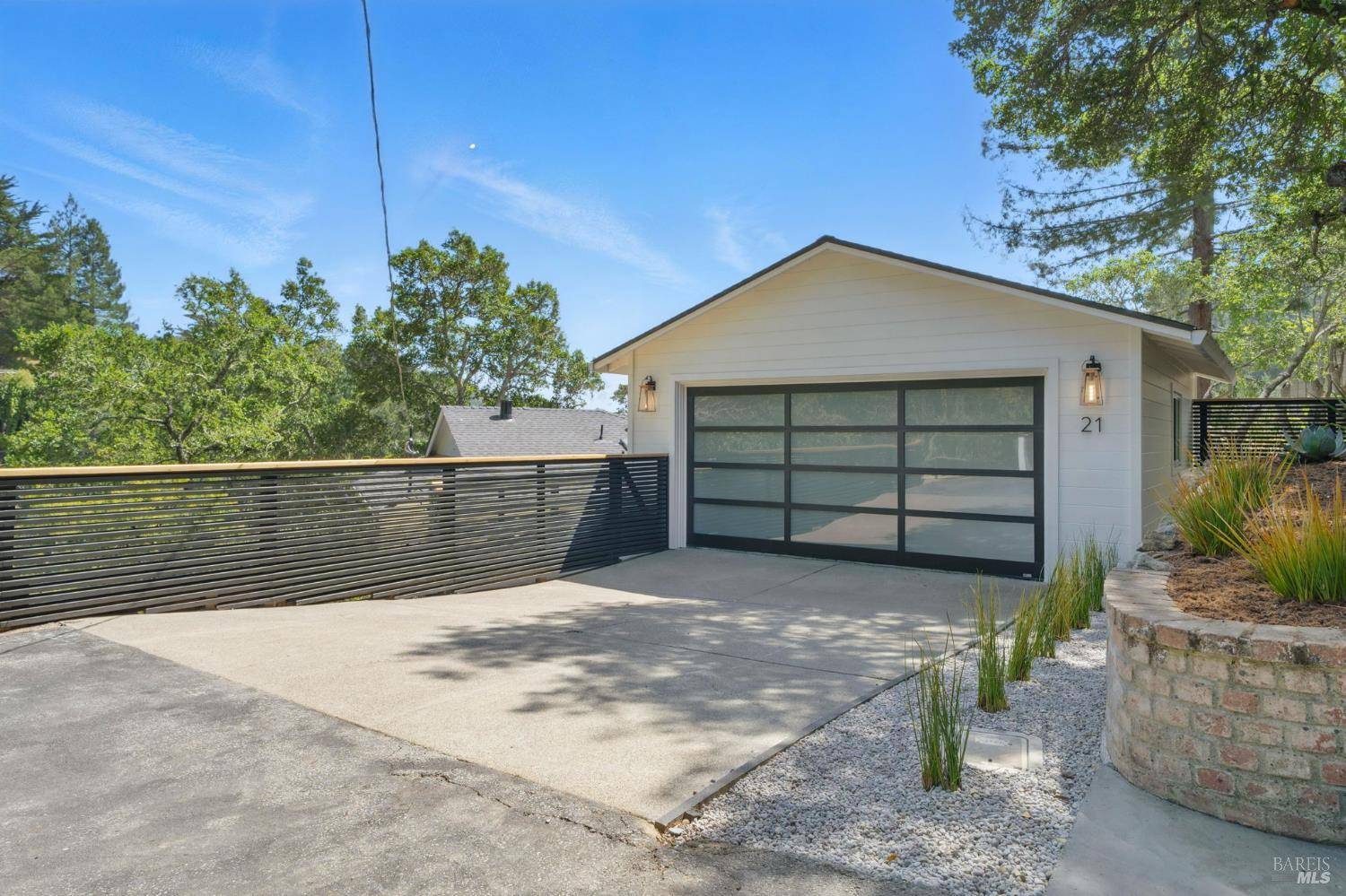Mill Valley, CA 94941,21 Sheridan CT