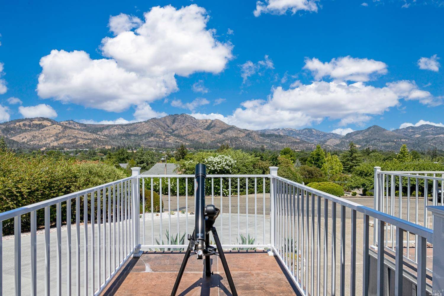 Santa Rosa, CA 95409,425 Oak Vista DR