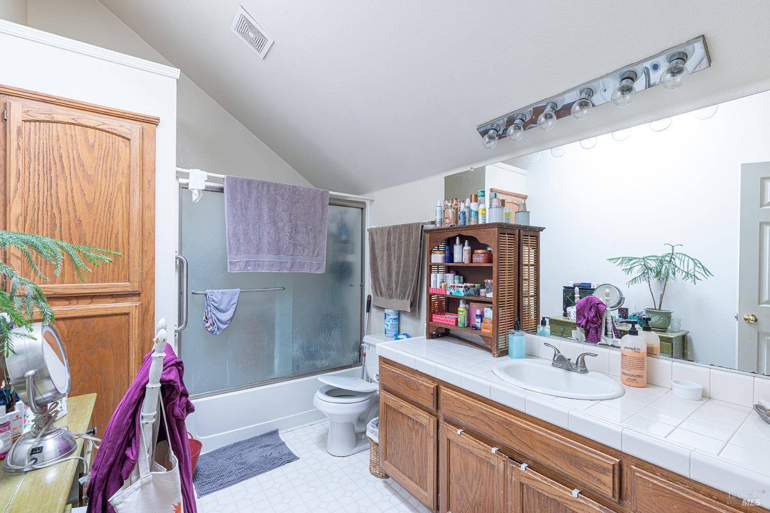Cotati, CA 94931,12 Bay Tree CT