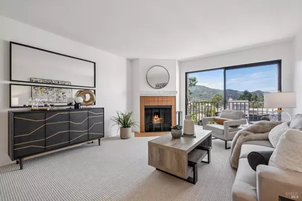 955 Via Casitas, Greenbrae, CA 94904