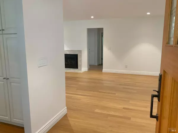 Santa Rosa, CA 95409,164 Oak Island DR