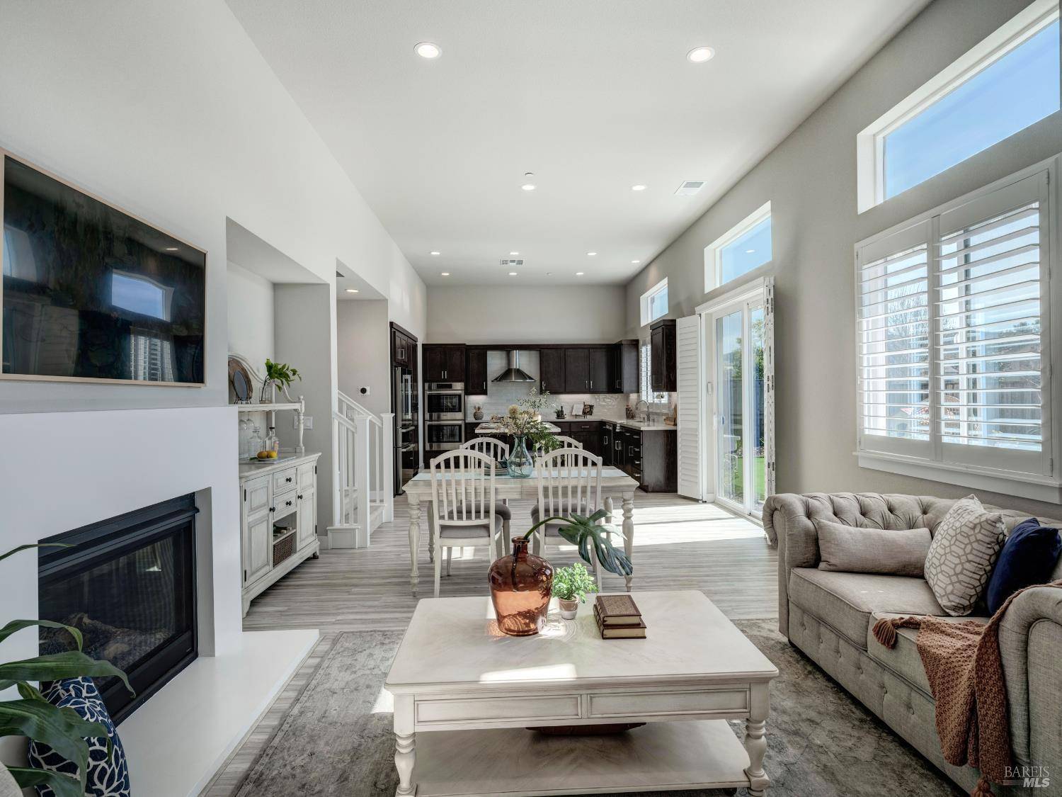 Napa, CA 94559,361 Vinterra CT