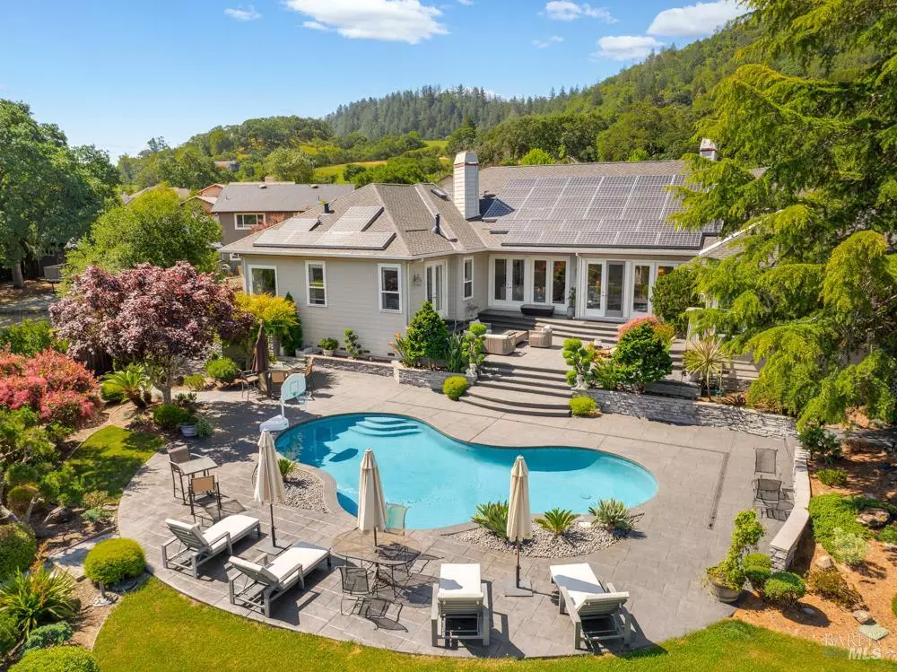 Santa Rosa, CA 95404,4588 Bennett Valley RD