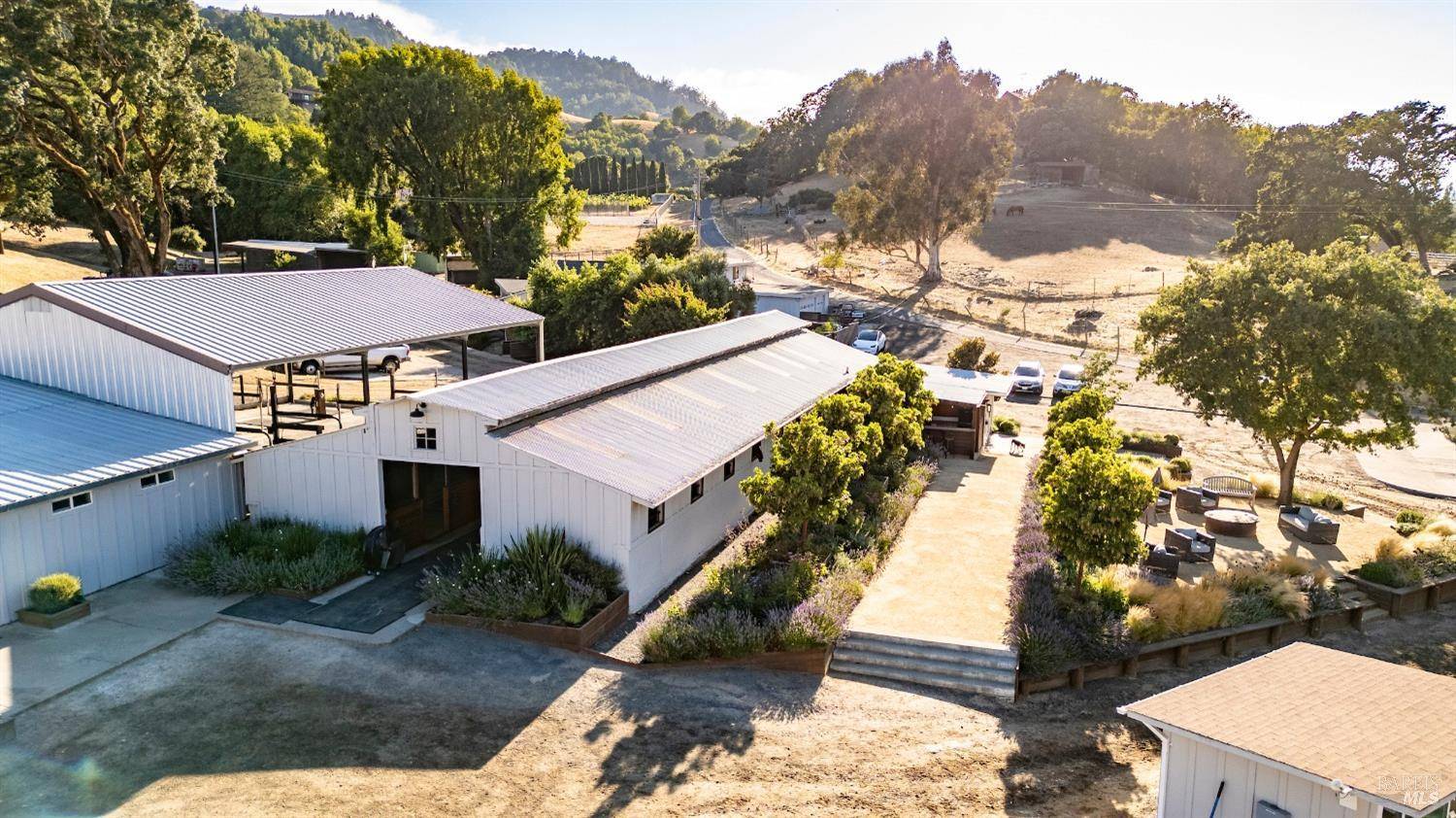 3777 Vineyard RD, Novato, CA 94947