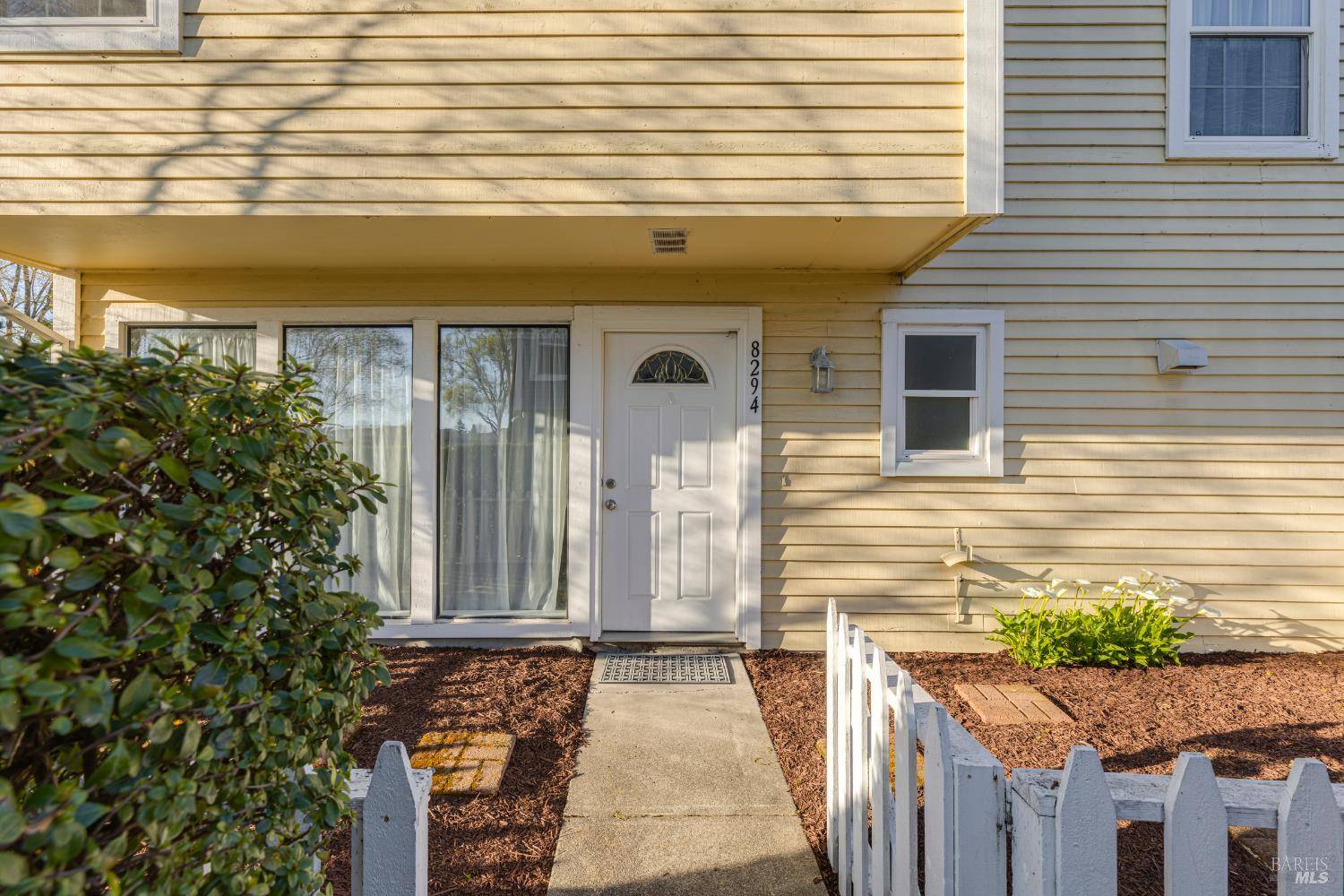 Cotati, CA 94931,8294 Windmill Farms DR