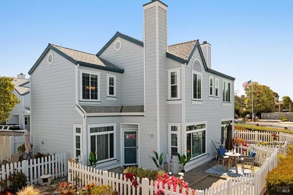 Richmond, CA 94804,306 Commodore DR