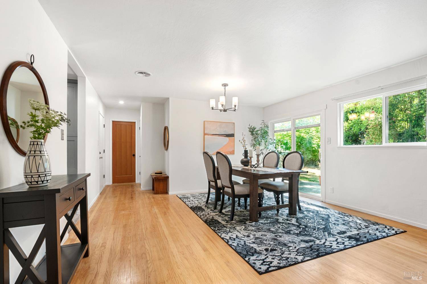 Napa, CA 94558,2462 Butte ST