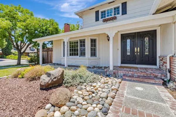 San Jose, CA 95124,2799 Lena DR