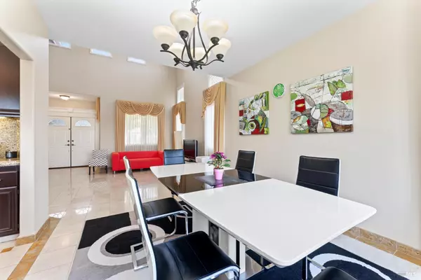 Benicia, CA 94510,473 McCall DR